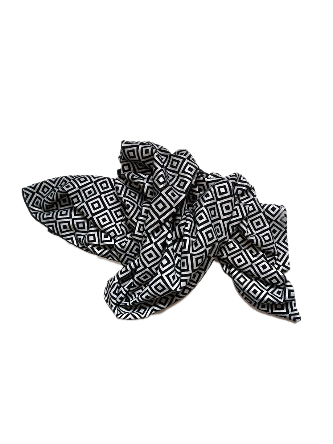 BLACK ISHU SCARF